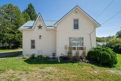 1945 Stockdale Road E, Quinte West, ON K0K 2C0