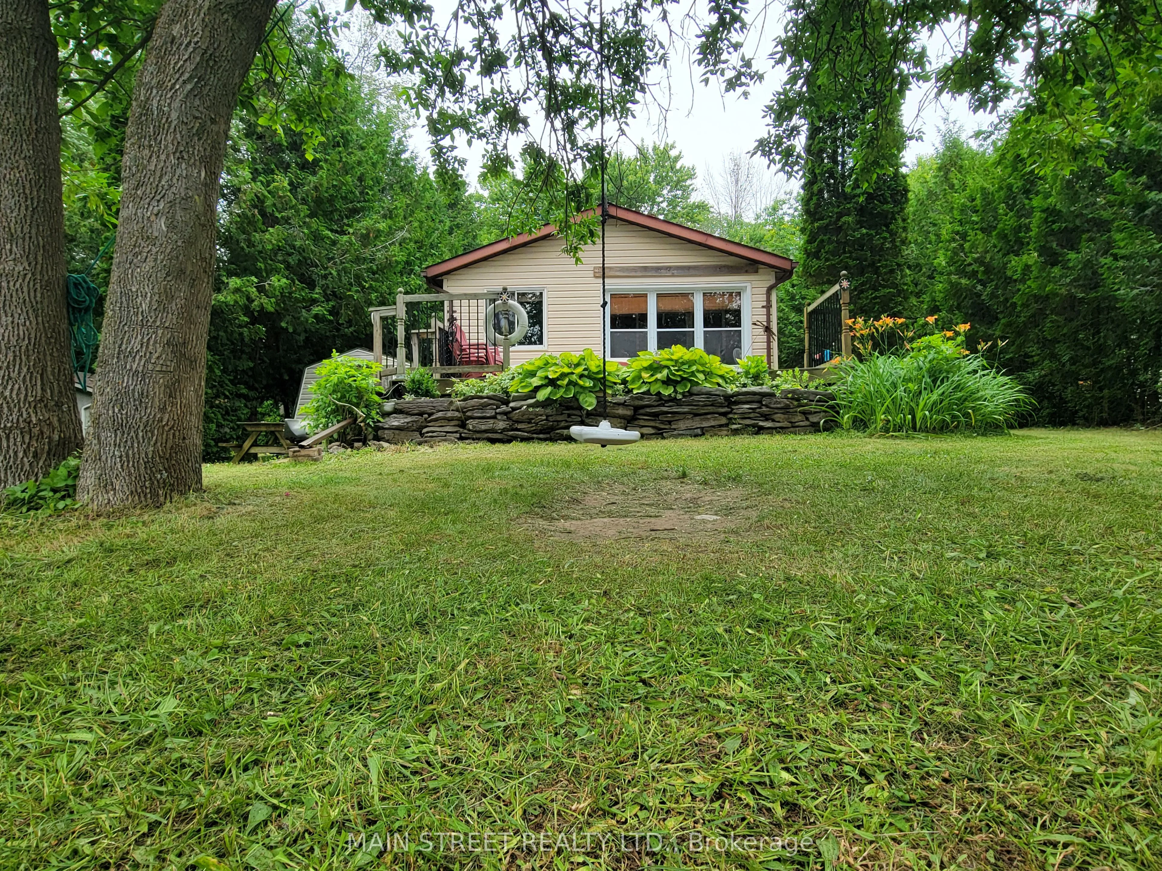 129 Mccrackin Avenue, Kawartha Lakes, On L0k 1w0