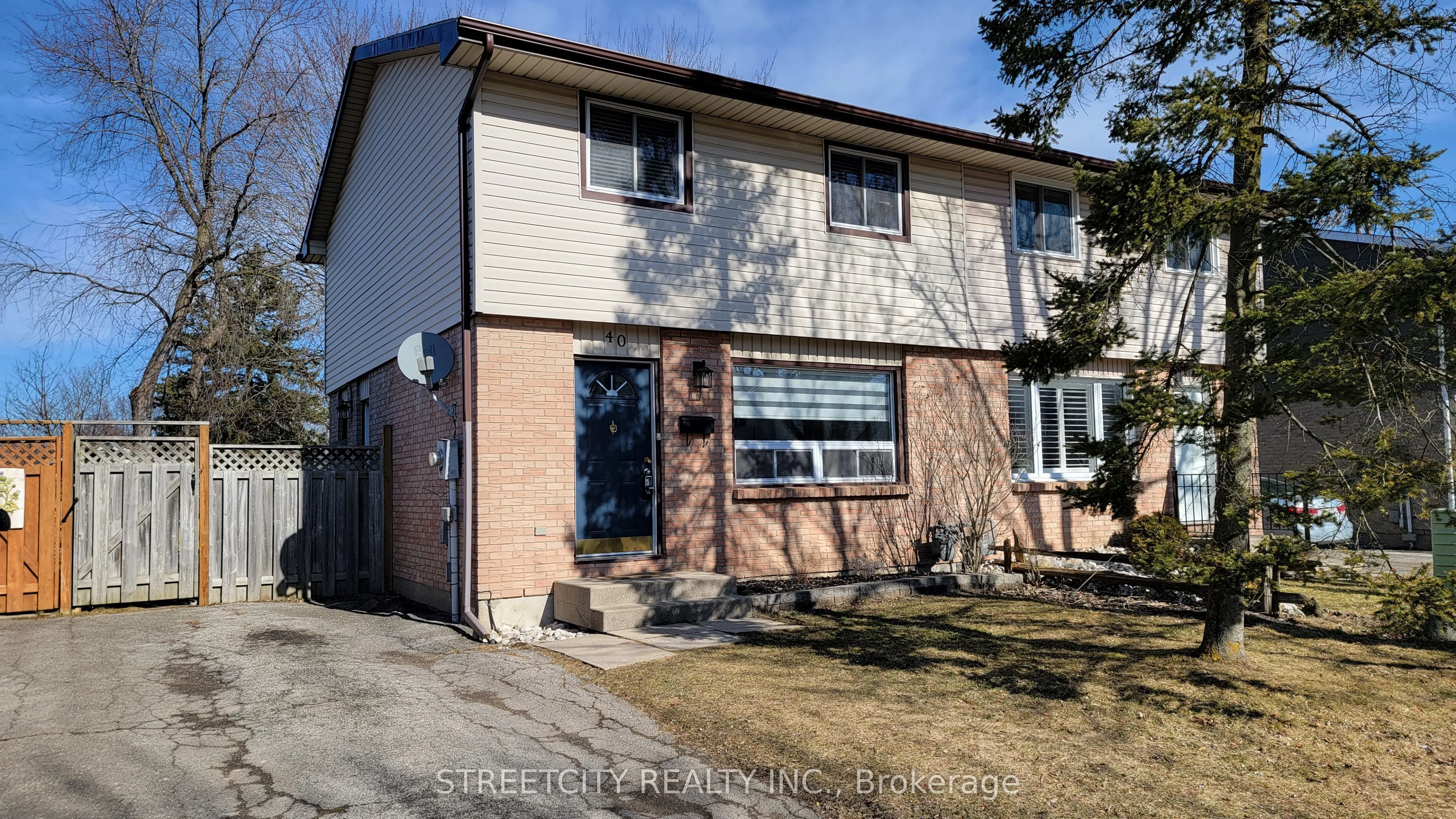 40 INVERARY Road, London North, ON N6G 3L6