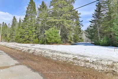 00 Redford Drive, Addington Highlands, On K0h 1l0