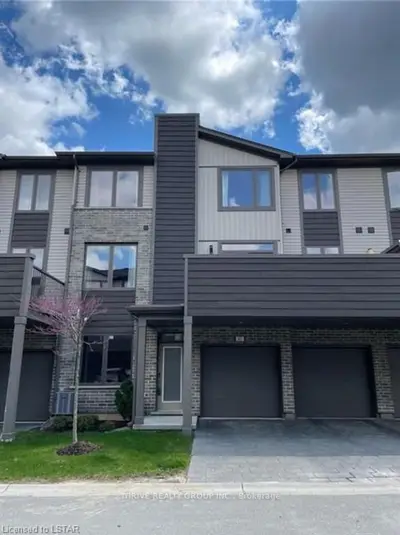 1960 Dalmagarry Road 82, London North, On N6g 0t8