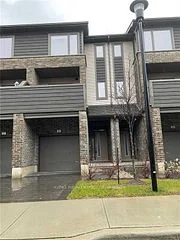 2070 Meadowgate Boulevard 51, London South, On N6m 0h5