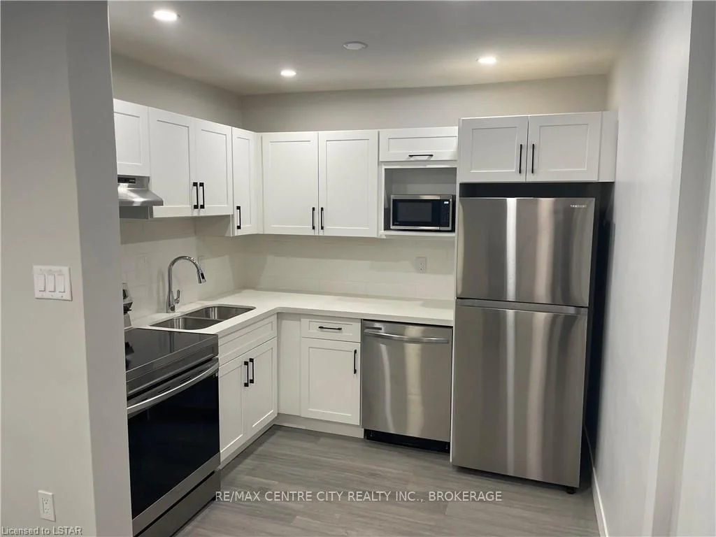 563 Mornington Avenue 103, London East, On N5y 4t8