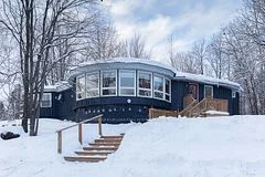 1572 Skyline Drive, Huntsville, ON P1H 1A5