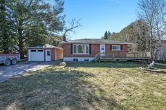 17 Maple Grove Road, Kawartha Lakes, On K9v 4r6