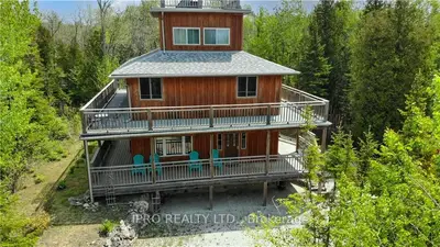38 Devils Glen, Northern Bruce Peninsula, On N0h 2t0