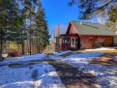 1742 Airport Road, Hastings Highlands, On K0l 1c0