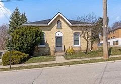 38 & 40 Niagara Street, Brantford, ON N3R 4E2