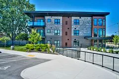 212 Lakeport Road 310, St. Catharines, ON L2N 4R5