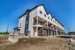 1595 Capri Crescent 52, London North, ON N6G 3P2