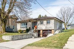 6 Kleist Street, South Bruce, On N0g 2j0