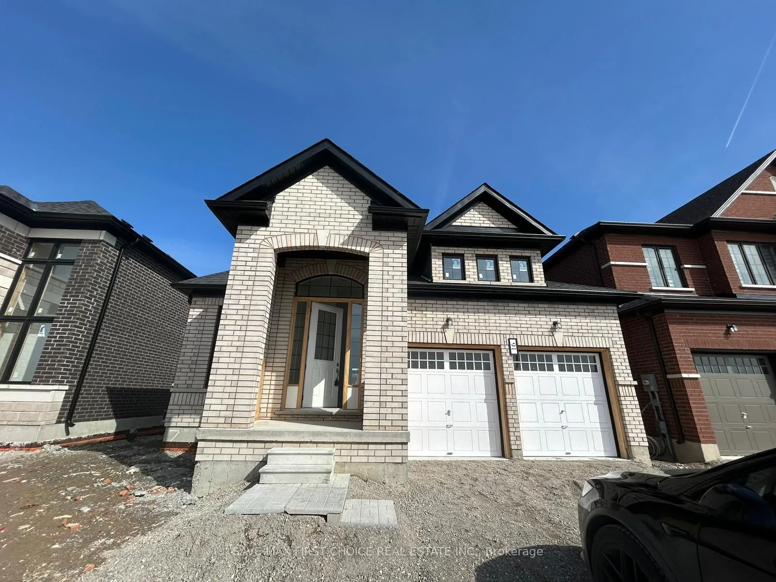 16 Mckay Avenue, Kawartha Lakes, On K9v 0r2