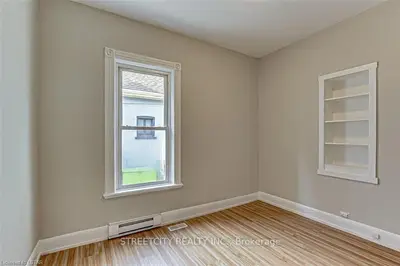 106 High Street, London South, On N6c 4k1