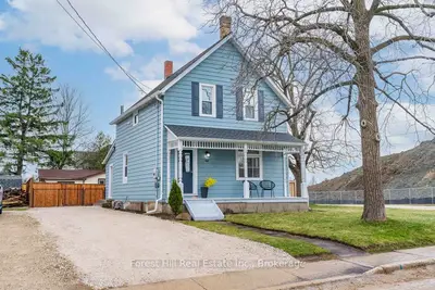184 Boucher Street E, Meaford, On N4l 1b7