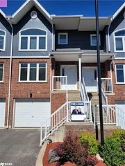 37 SILVER Street 22, Huntsville, ON P1H 1M2
