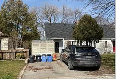 8 WATLING Street, London East, ON N5Y 3N3