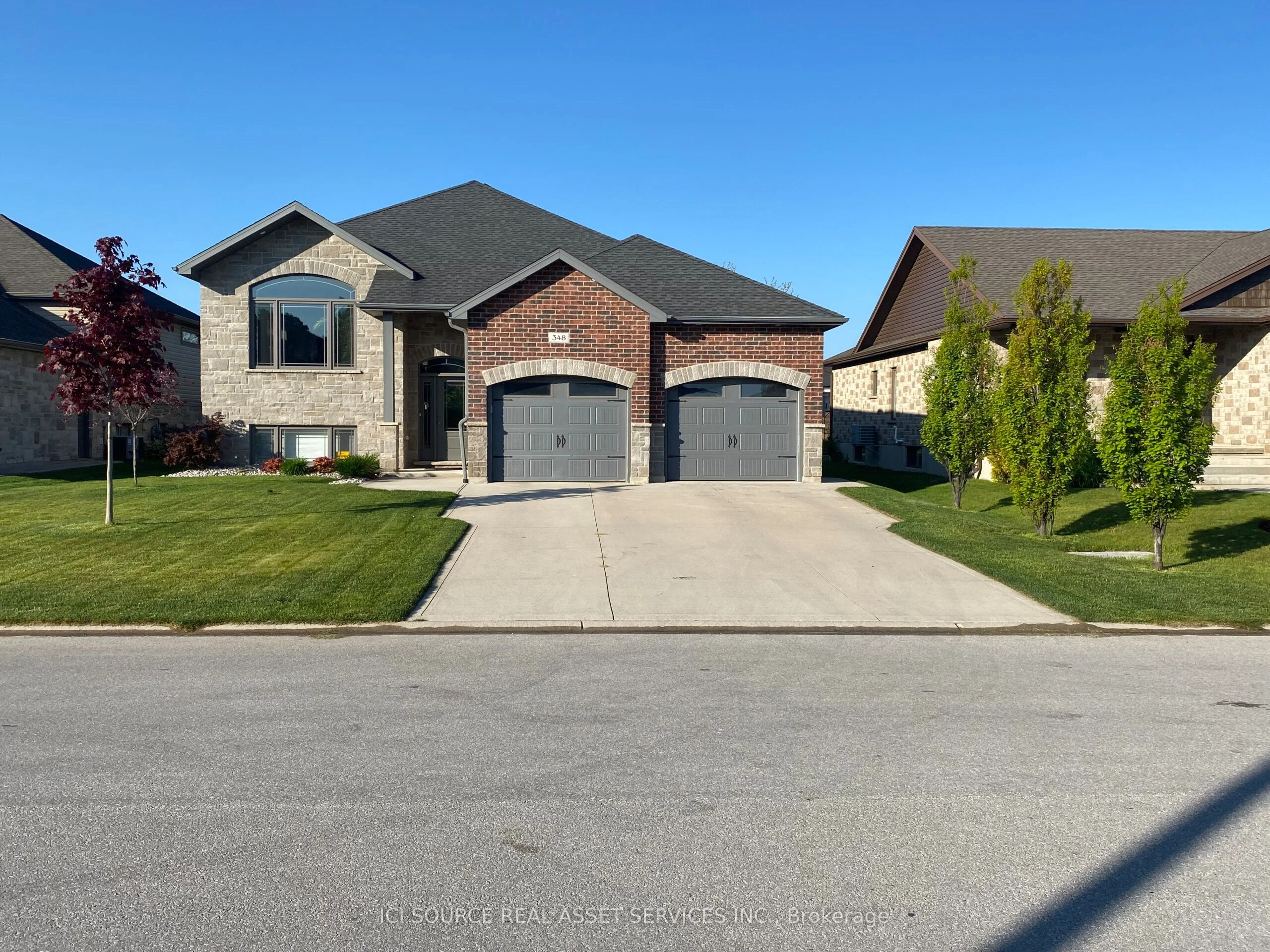 348 Peirson Avenue, Saugeen Shores, On N0h 2c1