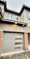 84 Kindred Row, Stittsville - Munster - Richmond, On K2s 3a2