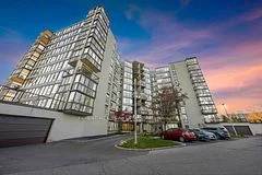 23 Woodlawn Road E 504, Guelph, On N1h 7g6