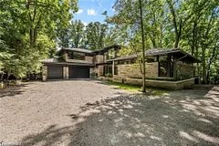 22 Melrose Drive, Niagara-on-the-Lake, ON L0S 1J0