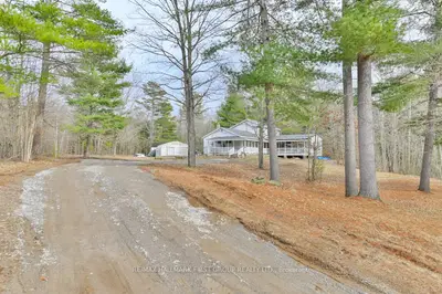 386 Queensborough Road, Tweed, On K0k 3j0