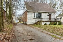 51 Stuart Street, London East, ON N5Y 1S4