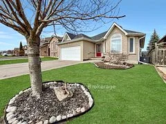 36 Garner's Lane, Brantford, ON N3T 6P5