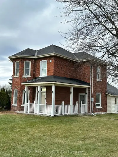 644 Moira Street W B, Belleville, On K8n 4z2