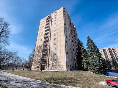 860 Commissioners Road E 1108, London South, On N6c 2v5