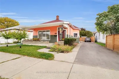 4 Pearl Street, London East, On N5z 1x2