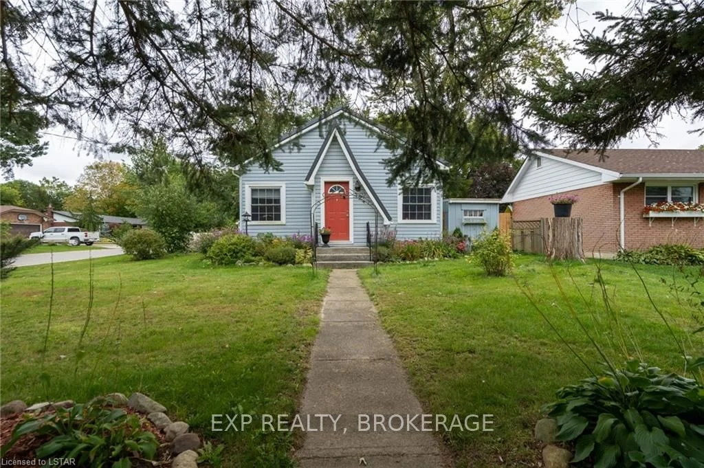 524 METCALFE Street E, Strathroy-Caradoc, ON N7G 1R5