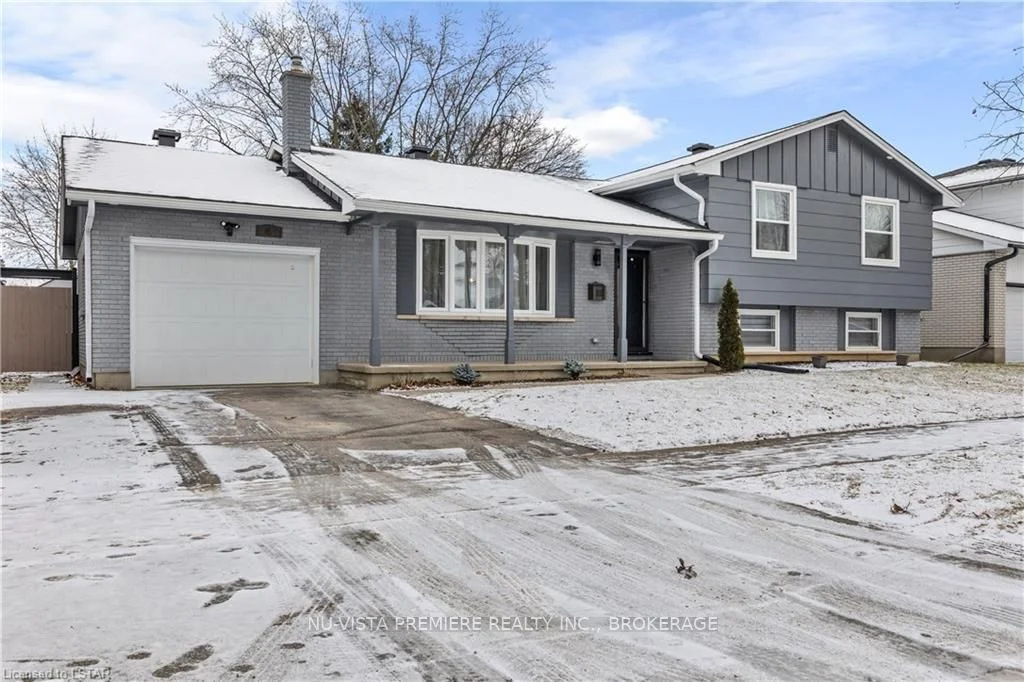 48 Applewood Lane, London South, On N6j 3p8