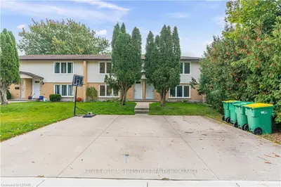 155 Water Street 3, Southwest Middlesex, On N0l 1m0