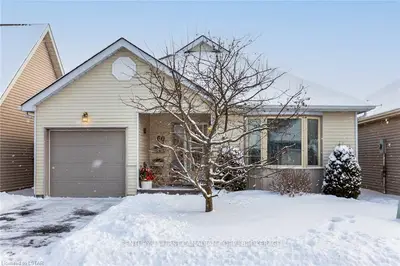 60 Hawkins Crescent, Tillsonburg, On N4g 5k7