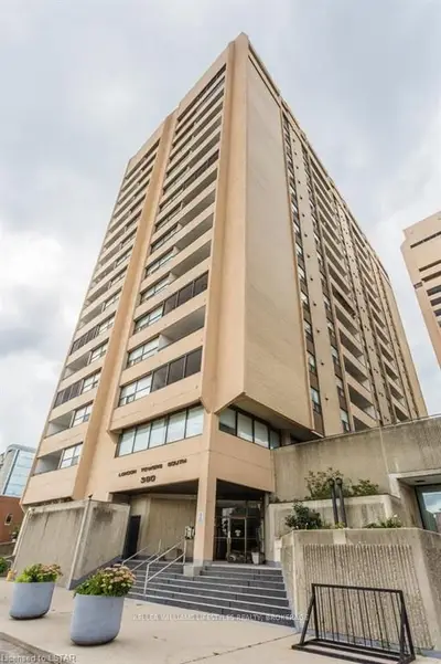 380 King Street 1502, London East, On N6b 3l6