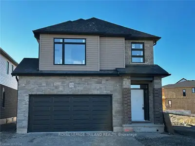 3233 Turner Crescent, London South, On N6m 0b1
