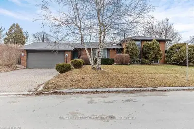 36 East Afton Place, London South, On N5z 4a3