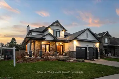 2563 Lucas Avenue, Strathroy-caradoc, On N0l 1w0