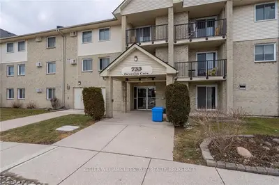 733 Deveron Crescent 104, London South, On N5z 4x7
