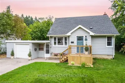 63 Greenfield Drive, London South, On N6e 1m8