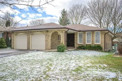 211 Concord Road, London North, On N6g 3h9