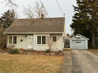 61 Elk Street, Aylmer, On N5h 1s7