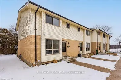 355 Sandringham Crescent 42, London South, On N6c 5k3