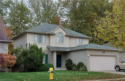 1785 MILESTONE Road, London North, ON N5X 2G1