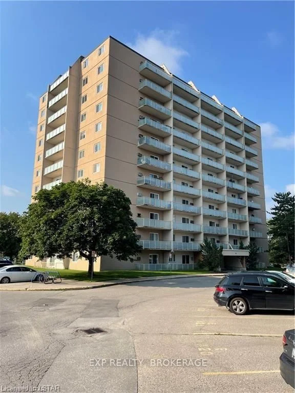 563 MORNINGTON Avenue 908, London East, ON N5Y 4T8