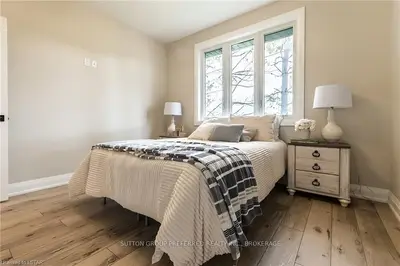 175 Glengariff Drive 41, Southwold, On N5p 0g1