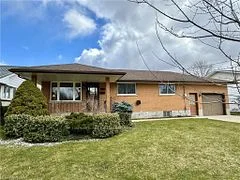 190 East Centre Street E, Strathroy-caradoc, On N7g 1t4