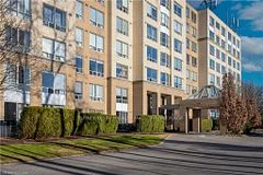 1510 Richmond Street 310, London North, On N6g 4v2