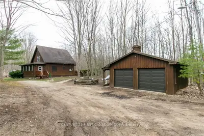 2096 Bruce Rd 9 Road, Northern Bruce Peninsula, On N0h 1w0