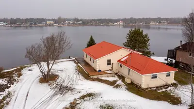 8 Shacktown Road, Parry Sound, On P0b 1g0